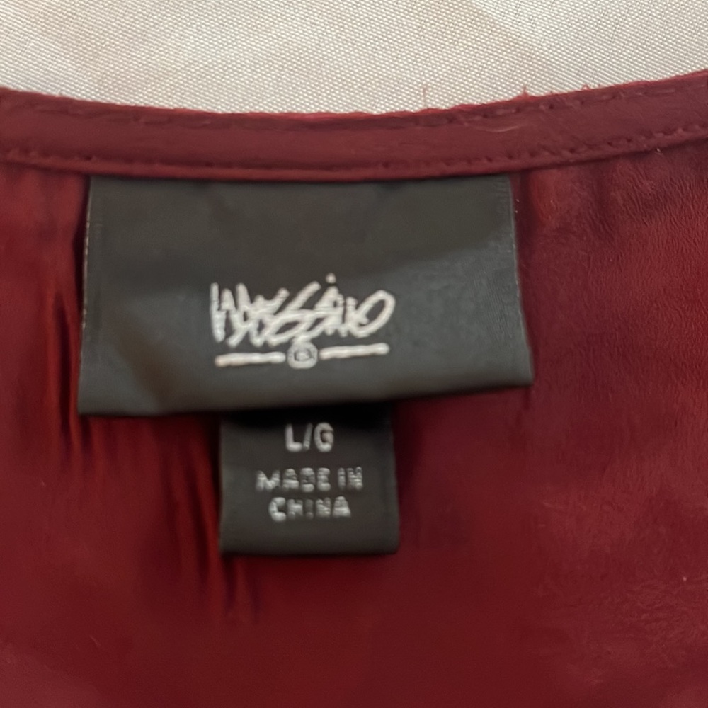 Mossimo tank - Picture 2 of 7